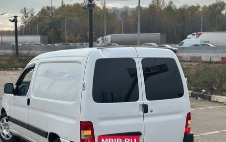 Peugeot Partner II рестайлинг 2, 2010 год, 299 999 рублей, 11 фотография