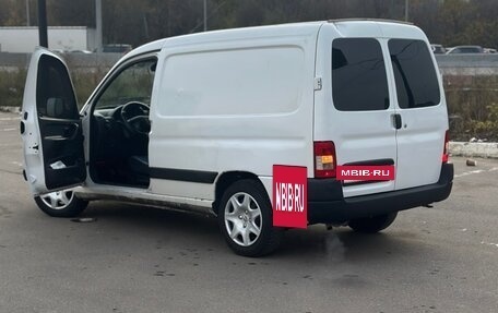 Peugeot Partner II рестайлинг 2, 2010 год, 299 999 рублей, 19 фотография