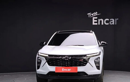 Chevrolet Trax, 2023 год, 1 576 000 рублей, 2 фотография