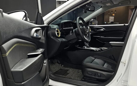 Chevrolet Trax, 2023 год, 1 579 000 рублей, 7 фотография