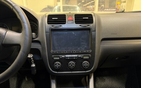 Volkswagen Jetta VI, 2007 год, 750 000 рублей, 12 фотография