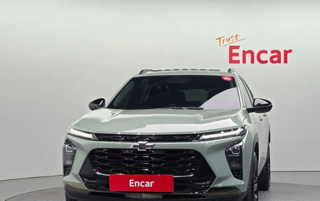 Chevrolet Trax, 2023 год, 1 626 000 рублей, 2 фотография
