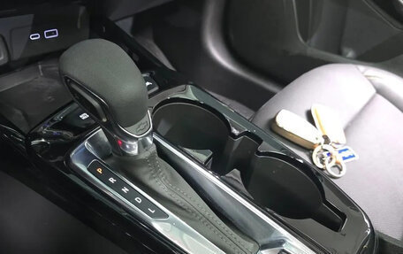 Chevrolet Trax, 2023 год, 1 626 000 рублей, 9 фотография