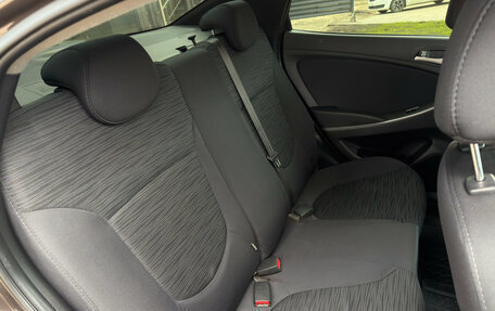 Hyundai Solaris II рестайлинг, 2015 год, 1 095 000 рублей, 24 фотография