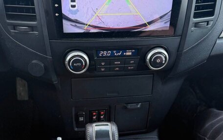 Mitsubishi Pajero IV, 2006 год, 1 290 000 рублей, 13 фотография