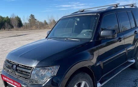 Mitsubishi Pajero IV, 2006 год, 1 290 000 рублей, 3 фотография