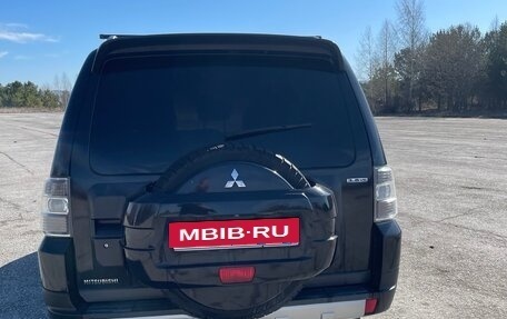 Mitsubishi Pajero IV, 2006 год, 1 290 000 рублей, 7 фотография