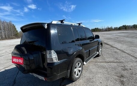 Mitsubishi Pajero IV, 2006 год, 1 290 000 рублей, 9 фотография