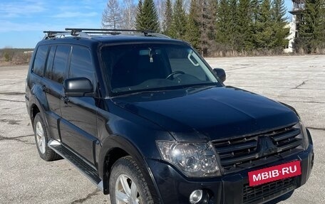 Mitsubishi Pajero IV, 2006 год, 1 290 000 рублей, 5 фотография