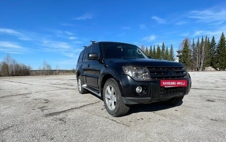 Mitsubishi Pajero IV, 2006 год, 1 290 000 рублей, 11 фотография