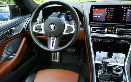 BMW 8 серия, 2023 год, 11 550 000 рублей, 15 фотография