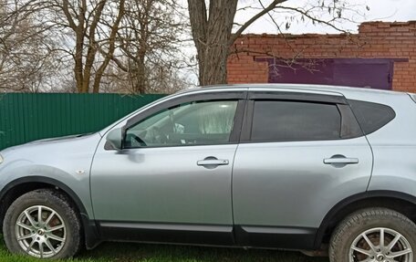 Nissan Qashqai, 2010 год, 920 000 рублей, 2 фотография