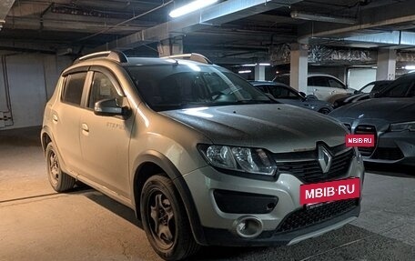 Renault Sandero II рестайлинг, 2015 год, 687 500 рублей, 2 фотография