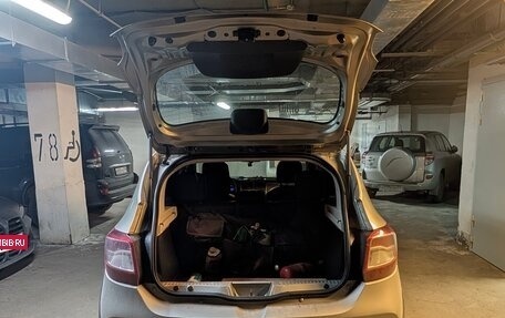 Renault Sandero II рестайлинг, 2015 год, 687 500 рублей, 17 фотография