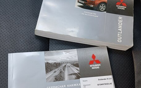 Mitsubishi Outlander III рестайлинг 3, 2015 год, 1 880 000 рублей, 6 фотография