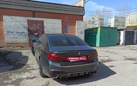 BMW 5 серия, 2019 год, 3 600 000 рублей, 2 фотография