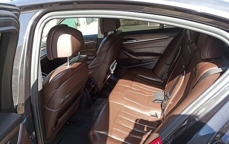 BMW 5 серия, 2019 год, 3 600 000 рублей, 6 фотография