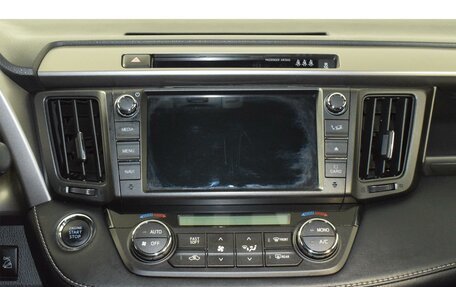 Toyota RAV4, 2019 год, 2 950 000 рублей, 11 фотография