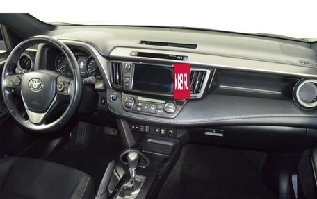 Toyota RAV4, 2019 год, 2 950 000 рублей, 20 фотография