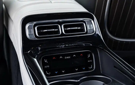 Mercedes-Benz Maybach S-Класс, 2023 год, 32 300 016 рублей, 28 фотография