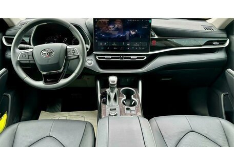 Toyota Highlander, 2025 год, 5 980 000 рублей, 11 фотография