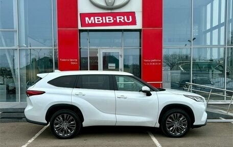 Toyota Highlander, 2025 год, 5 980 000 рублей, 8 фотография