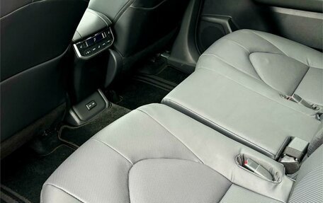 Toyota Highlander, 2025 год, 5 980 000 рублей, 22 фотография