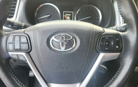 Toyota Highlander III, 2015 год, 2 500 000 рублей, 7 фотография