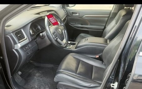 Toyota Highlander III, 2015 год, 2 500 000 рублей, 5 фотография