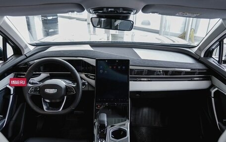 Geely Atlas, 2025 год, 3 449 990 рублей, 10 фотография