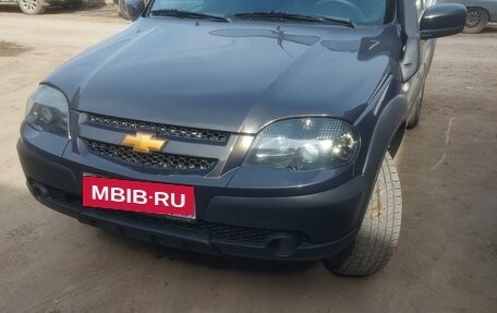 Chevrolet Niva I рестайлинг, 2018 год, 715 000 рублей, 1 фотография