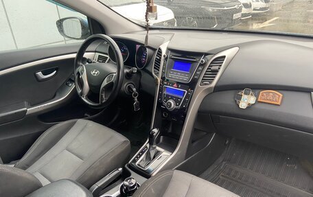 Hyundai i30 II рестайлинг, 2014 год, 750 000 рублей, 9 фотография