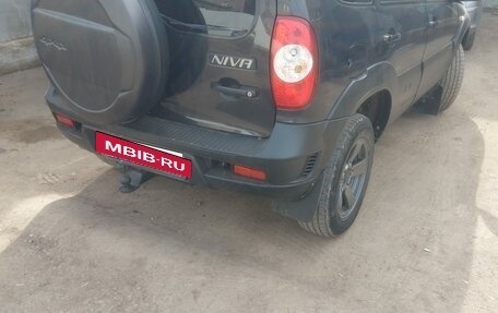 Chevrolet Niva I рестайлинг, 2018 год, 715 000 рублей, 4 фотография