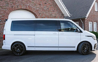 Volkswagen Caravelle T6 рестайлинг, 2023 год, 5 800 000 рублей, 1 фотография