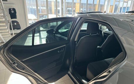 Toyota Corolla, 2013 год, 1 080 000 рублей, 34 фотография