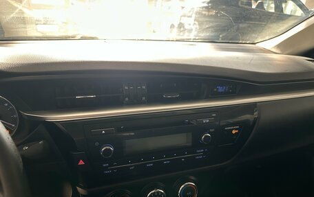 Toyota Corolla, 2013 год, 1 080 000 рублей, 25 фотография