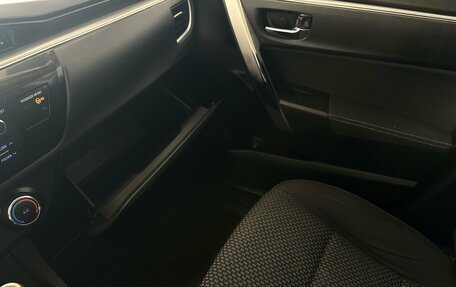 Toyota Corolla, 2013 год, 1 080 000 рублей, 33 фотография