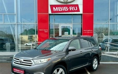 Toyota Highlander III, 2012 год, 1 910 000 рублей, 1 фотография