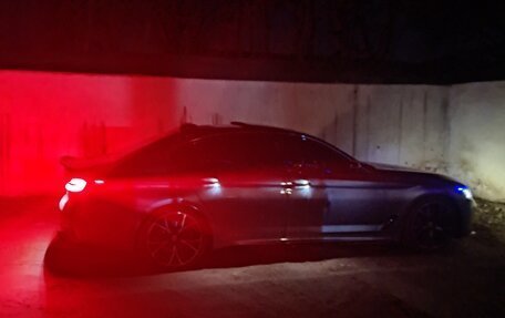 BMW 5 серия, 2018 год, 3 200 000 рублей, 9 фотография