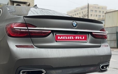 BMW 7 серия, 2018 год, 4 190 000 рублей, 10 фотография