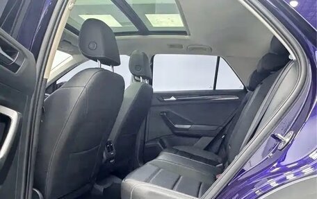 Volkswagen T-Roc I, 2022 год, 1 580 000 рублей, 8 фотография