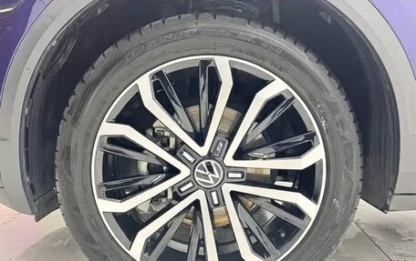 Volkswagen T-Roc I, 2022 год, 1 580 000 рублей, 18 фотография