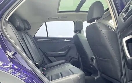 Volkswagen T-Roc I, 2022 год, 1 580 000 рублей, 9 фотография