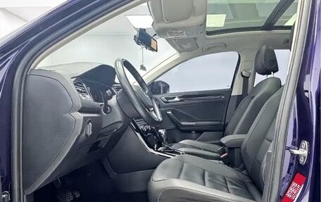 Volkswagen T-Roc I, 2022 год, 1 580 000 рублей, 7 фотография