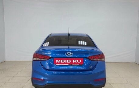 Hyundai Solaris II рестайлинг, 2018 год, 1 350 000 рублей, 5 фотография