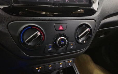 Hyundai Solaris II рестайлинг, 2018 год, 1 350 000 рублей, 20 фотография