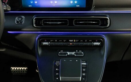 Mercedes-Benz V-Класс, 2024 год, 17 430 000 рублей, 18 фотография