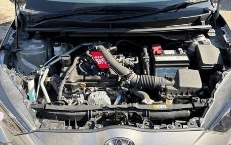 Toyota Yaris, 2022 год, 765 000 рублей, 8 фотография