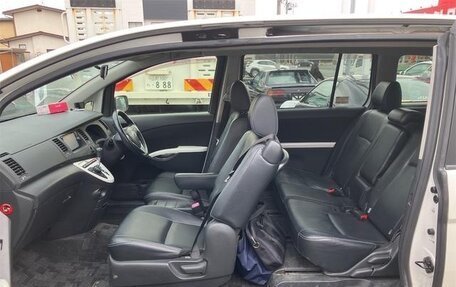 Toyota ISis I, 2014 год, 1 311 000 рублей, 6 фотография