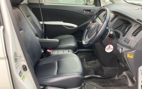 Toyota ISis I, 2014 год, 1 311 000 рублей, 7 фотография